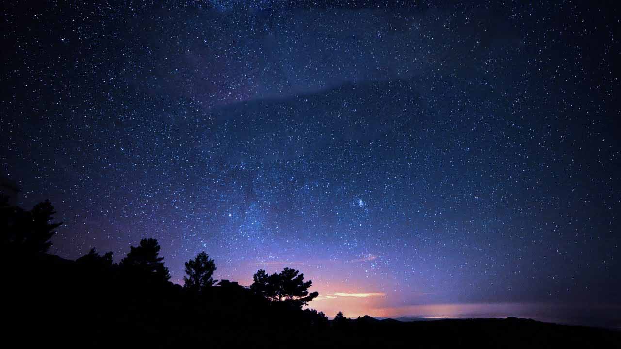 “Илоҳийнома”да Меърож таърифи